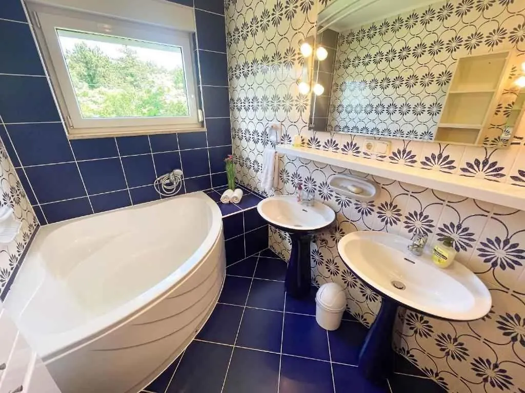 Holiday Home In Jadranovo 42254